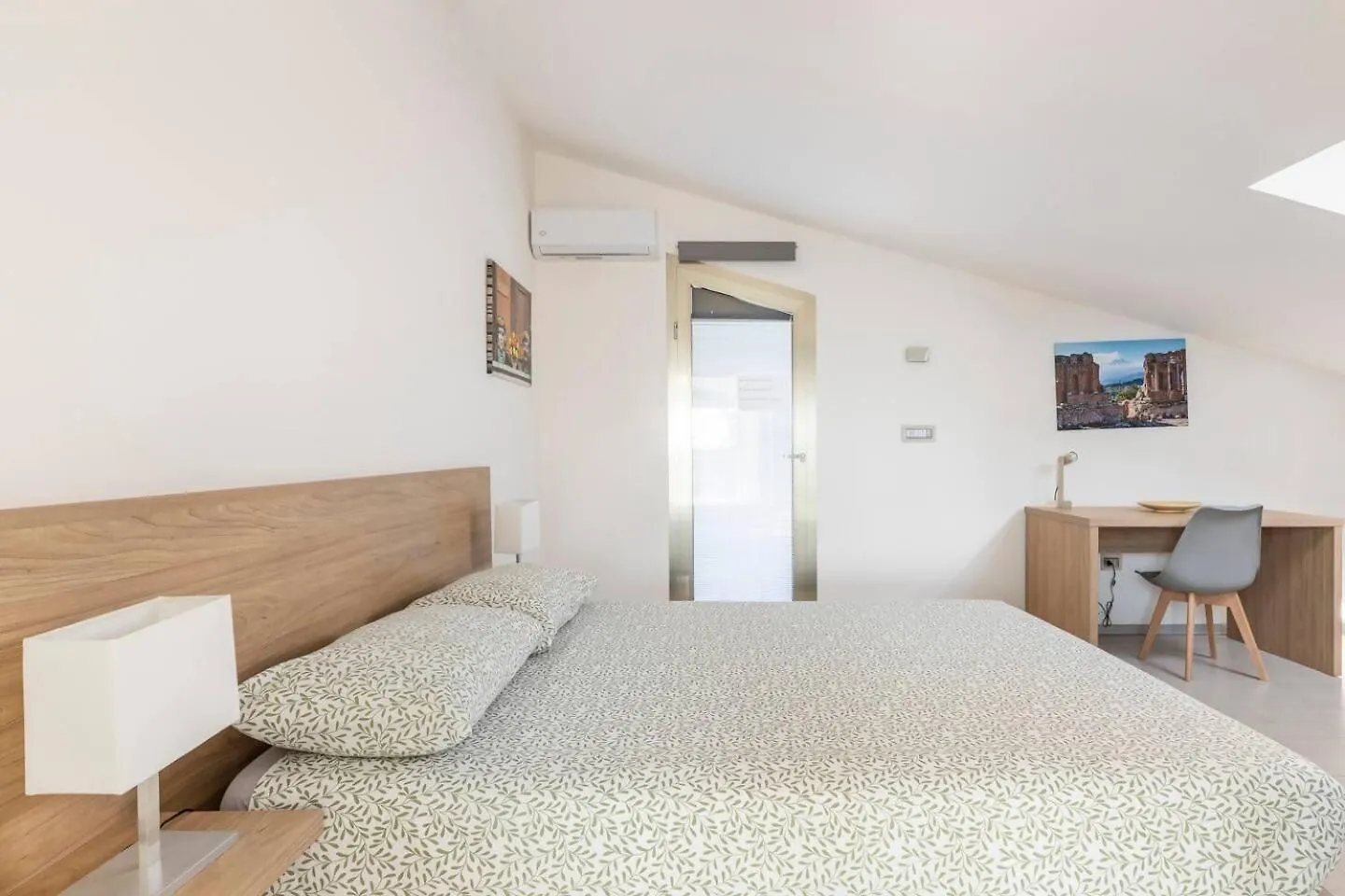 Villa Persea Santa Venerina Italy