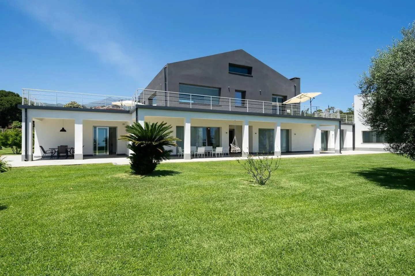 Villa Persea Santa Venerina
